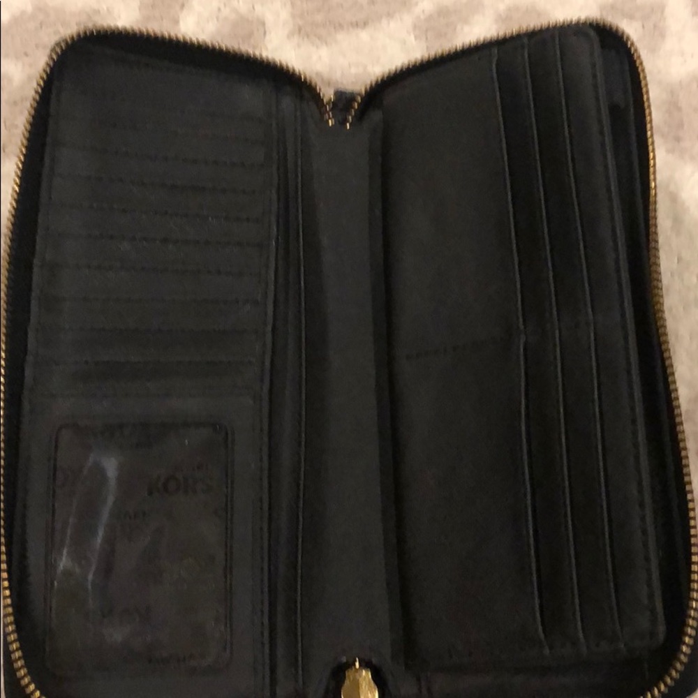 Wallet - Picture 3 of 3